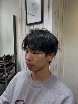 リリアン バイ リトル(Lilian by little) シャドウパーマ