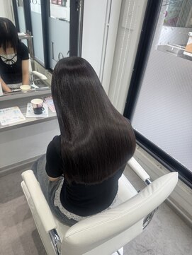 ロエ 元町店(Loe) 艶髪/髪質改善縮毛矯正/髪質改善