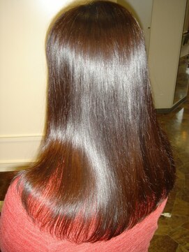 美容室グリッター 雀宮店 ロンググラデーションボブ