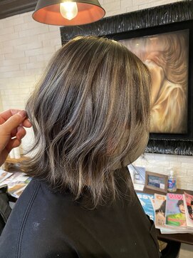 ボアップ 新居浜店(boappu) #ハイライト #ケアブリーチ #カラー #ベージュ #ハイトーン