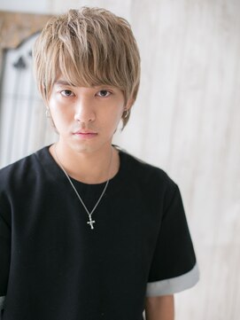 グルーミングサロン バーバー キャッスル 北浦和西口(Grooming salon Barber Castle) モテ髪のハイトーンメッシュカラーミニウルフL