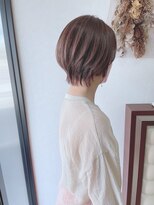 コルト(COLT)&nbsp;丸みショート×白髪ぼかしハイライト