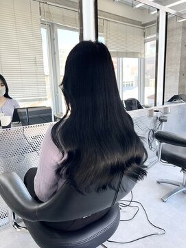 イキ 表参道(iki omotesando) 大人ガーリー/モード/チョコレート[表参道駅]