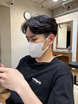 エクリ 麻布十番(equri) ニュアンスパーマショートセンターパート