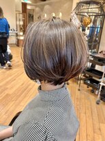 ビュートリアム265(BEAUTRIUM 265) ショート/ショートヘア/銀座/ハイライト/ベージュ/前髪長め