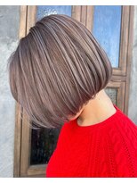 クララデアンシュシュ(Kurara de UN CHOU CHOU)&nbsp;存在感のあるハイトーンカラー