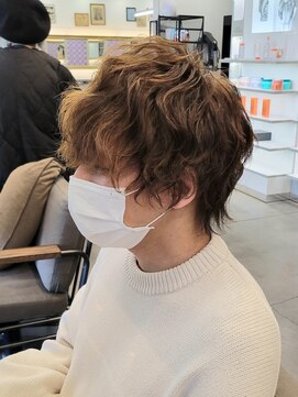 ロフト プロデュースドバイウシワカマル(loft produced by ushiwakamaru) ショートレイヤー×スパイラル