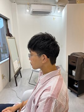 ソイクフ 四条大宮店(SOY-KUFU) MEN’S HAIR カルマパーマダークアッシュベリーショート