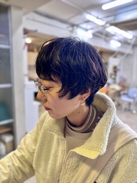 ブルートマト(BLUE TOMATO) マッシュショートパーマ