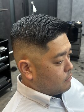 ヨロ(YOLO) ハイスキンフェードスタイル