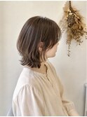 大人かわいい外ハネミディアムレイヤー