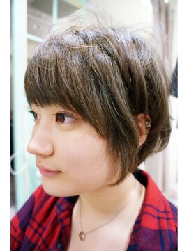 ヘアアンドネイル シーソー(Hair&Nail Seesaw) アッシュグレイ