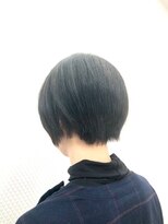 クオリス 上福岡店(QUALIS)&nbsp;大人小顔マッシュショート/30代40代/丸みショート/ダークカラー