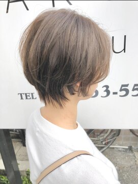 アーチ(ARCH) 【ARCH 竹田】大人ショート アッシュベージュ