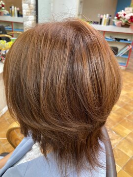 ミュゲット(Mughetto) ナチュラルウルフカット＋プレックスカラー