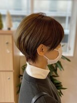 アドラーブル はなみずき店(adorable)&nbsp;20代30代40代大人可愛い丸みショート耳掛け脱白髪染めカラー