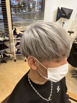 ラ メール ヘア デザイン(La mer HAIR DESIGN)&nbsp;ホワイトシルバー×マッシュ