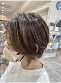 大人可愛いひし形ハンサムショートボブ前下がり20代30代40代