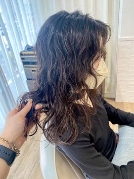 ネオリーブ チロル 横浜西口店(Neolive CiroL.) レディース☆ロングデザインパーマ【seira】