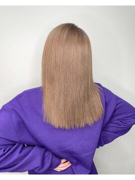 ロア 中目黒(loa) レイヤーロング/グレーベージュ/黒髪/前髪パーマ[中目黒]