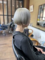 ヘア ロココ(hair LOCOCO)&nbsp;シルバー系ボブ