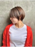《はまだ　かんた》ショートボブ　サイド