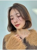 イメチェンショート外ハネボブ美髪ブルーブラック暗めカラー