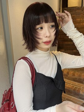 ジェスター(JESTER) 〈atsuno〉こっくりレッドとはねはねシャギーボブ