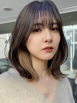 エリマ 横浜西口(elima) 横浜西口インナーカラー顔周りレイヤーカットアッシュブラウン