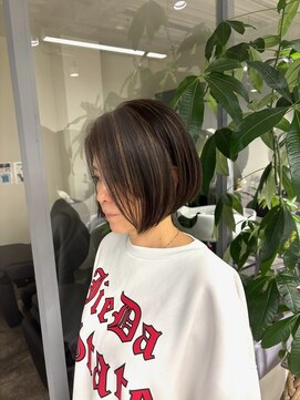 ジービージー(GBG) くびれショートボブ40代50代グレイカラー白髪染め白髪ぼかし