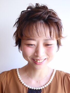 ツイギー 宮西店(TWiGGY) 【ショートヘアで作るガーリーアレンジ】