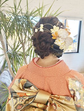 クプア(Kupu'a) 成人式　振袖　卒業式　袴　ヘアアレンジ