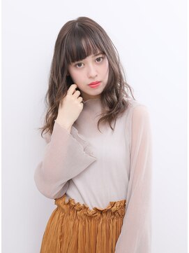 バズヘアー(BUZZ hair) ふわ巻きロング