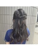 ハーフアップスタイル