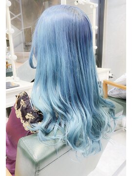 デイズ(days) ホワイトブルーカラー　ケアブリーチWカラーフェミニンロング