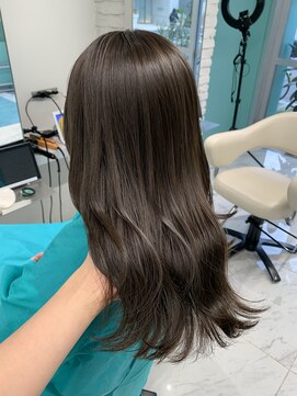 リーホリエ(Lee Horie) 【mio】透明感グレージュ