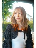 くびれレイヤーエモージュ小顔レイヤーエンドカラー薄めバング