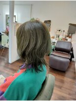 ヘアサロンシルク(Hair Salon Silk) オリーブカラー