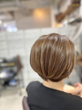 ルーファス 恵比寿 渋谷(Ruufus) 素敵くびれショートボブ　　　　2408