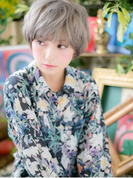 カバーヘア イヴ 戸頭店(COVER HAIR EVE) ハイトーンカラーグレーベージュ小顔マッシュh3戸頭10代20代30代