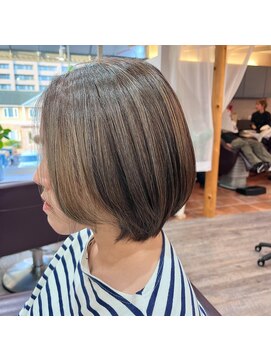 美容室 ラ・クープ 脱白髪染め大人ハイライト