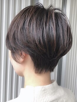 シュシュ(Chouchou.)の写真/ショートヘア・ボブスタイルはお任せ!!360度どこから見ても美しいフォルムのショートスタイルをご提案―