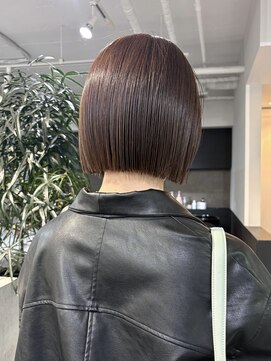 フォト 新宿三丁目(foto) 切りっぱなしボブ