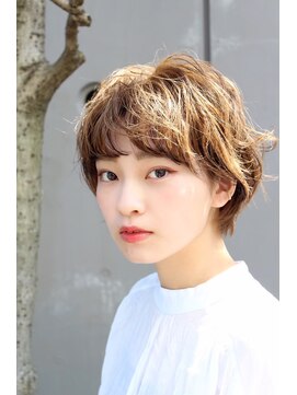 シトリ(ShitoRe) シナモンベージュのゆるくしゃショート