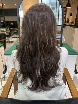 リアン(Lien) Lien☆フォギーベージュ×ハイライトカラー×波巻ウェーブ