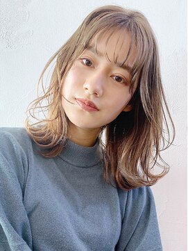 アルバム 新宿(ALBUM SHINJUKU) ベージュミディ_ホワイトアッシュエアリーミディ_8399