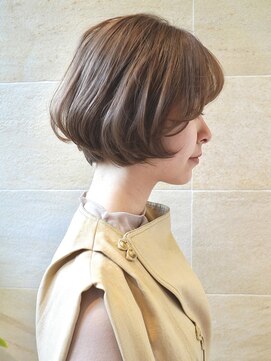 ビュートリアム265(BEAUTRIUM 265) 大人かわいいふんわりボブ/パーマボブ/小顔カット/大人ショート