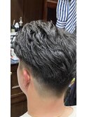 フェード ツーブロック ニュアンスパーマ