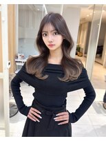 アフロートリノ(AFLOAT Leino) 大人可愛い韓国くびれヘア 韓国レイヤー顔まわりレイヤー#