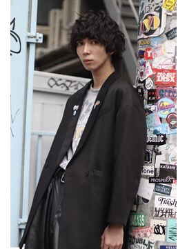 ブークル(boucle) メンズウルフ　ウルフパーマ　メンズスパイラルパーマウルフ